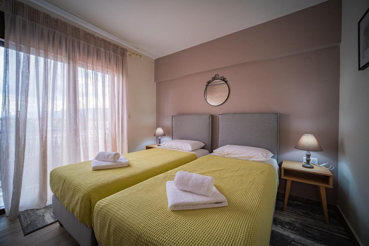 Fresh Living Suites อิโออันนินา ภายนอก รูปภาพ